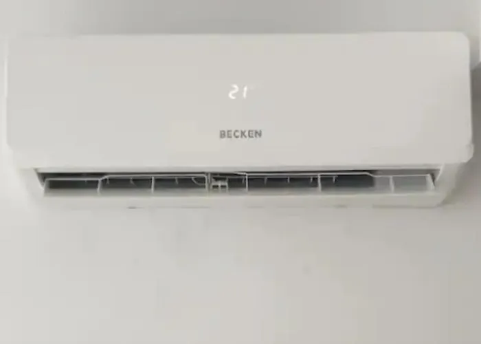 5 Min Walk From Yumbo 310