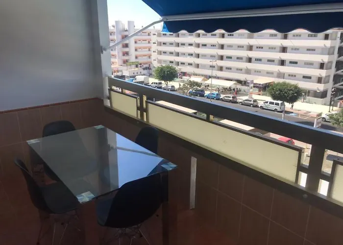 5 Min Walk From Yumbo 310 Playa del Inglés