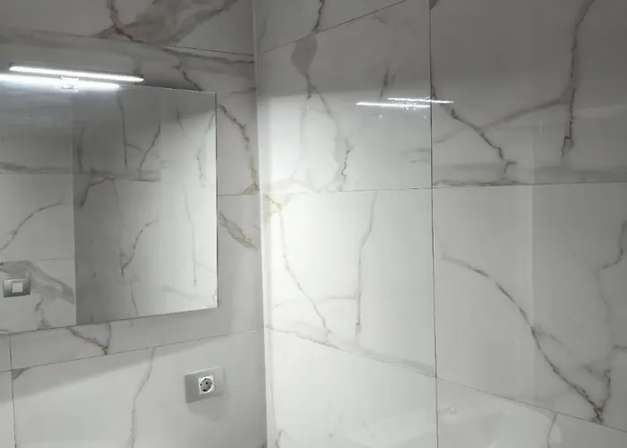 Apartment 5 Min Walk From Yumbo 310